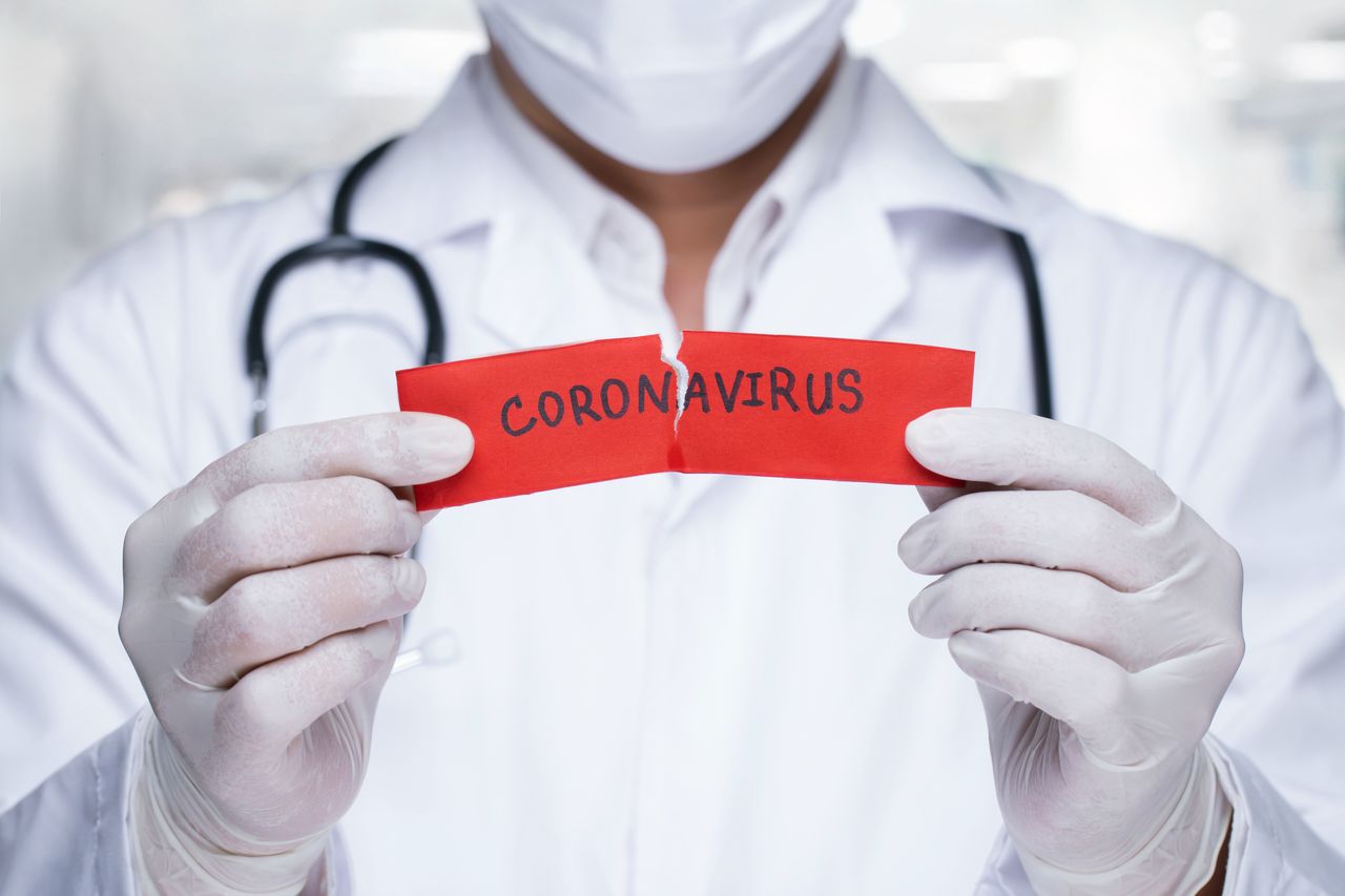 TAKING PROBIOTICS WITH CORONAVIRUS AND AFTER